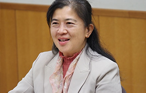 血が繋がっていてもいなくても、育てても育てていなくても。人生を肯定的に生き、家族の多様性を受け入れる教育がゆき届く社会へ