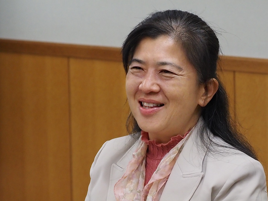 白井先生の声、話し方、表現の仕方すべてがソフト。話していると、なんとも心が開放される。